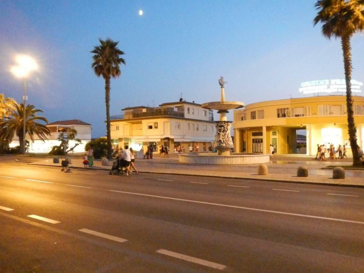 Ferienwohnung Attico Sulla Spiaggia Viareggio Exterior foto